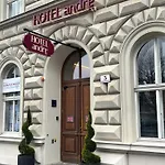 Andrae Hotel 3*