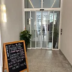 Andrae Hotel